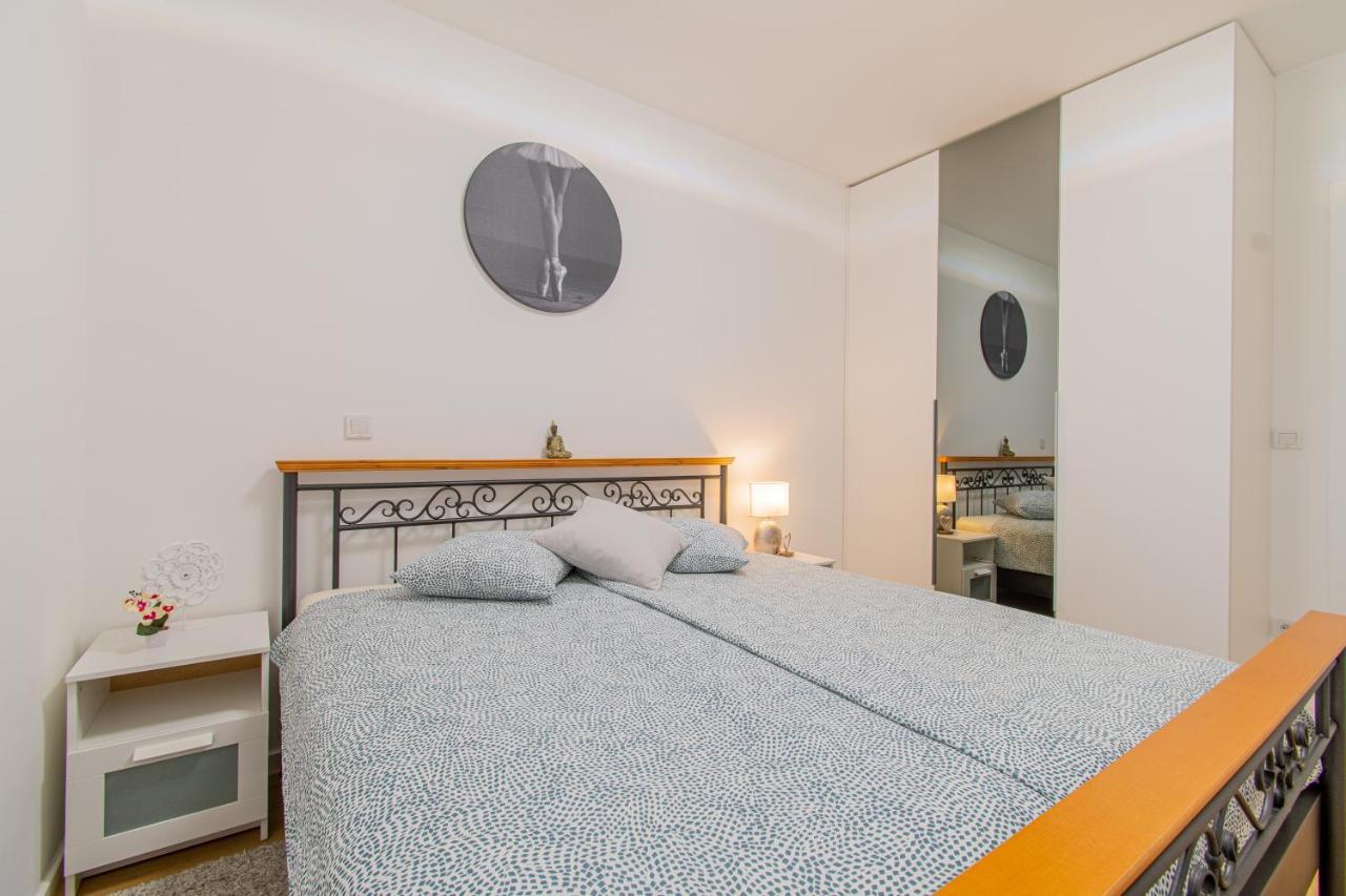 Flexible Selfcheckins 42 - Zagreb - Luxury - Garage Parking - Loggia - Brand New Apartment Exterior photo